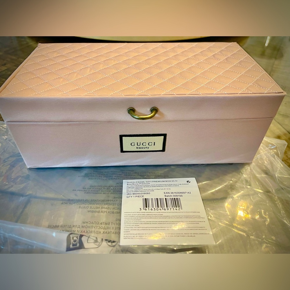 GUCCI Novelty Jewelry Organizer Gift Box